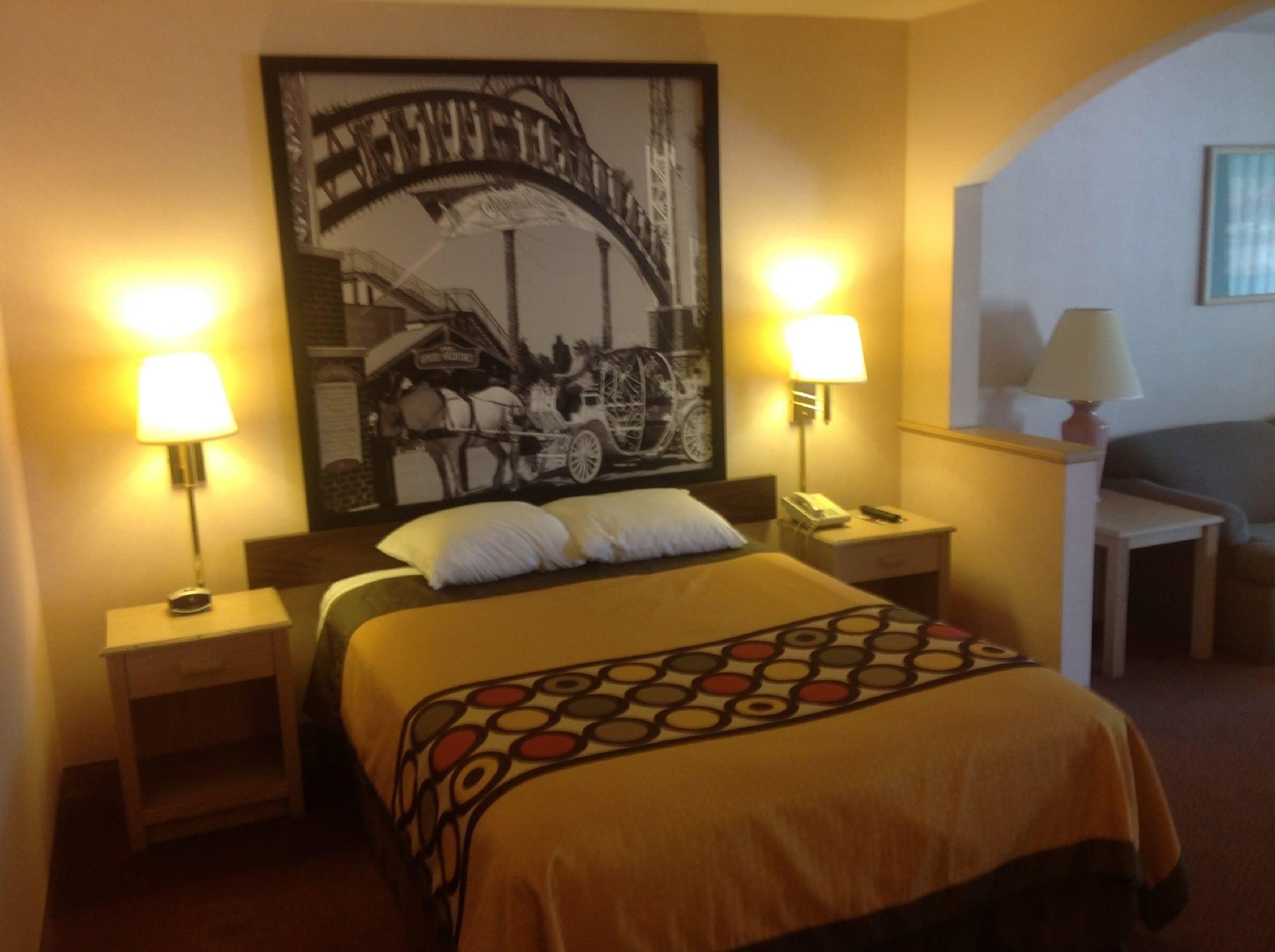 Super 8 By Wyndham Tx